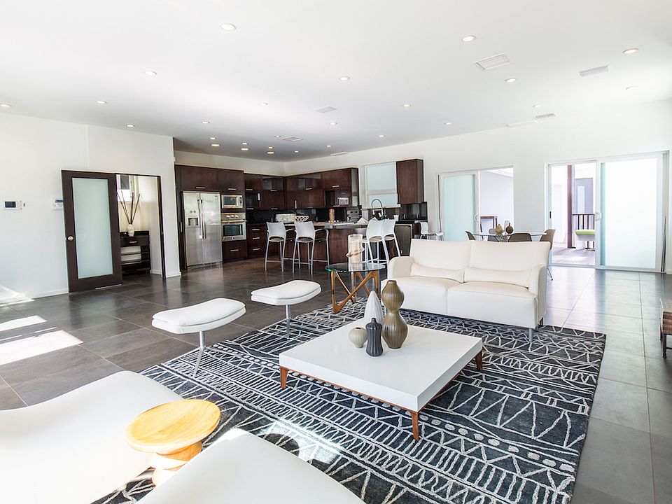 1st image of 1336 N Fairfax Ave #1