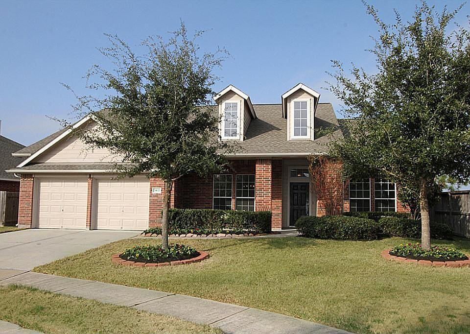 1st image of 7402 Parkcross Pl