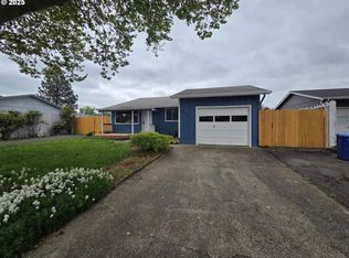 232 Columbia Loop Rd, Roseburg, OR 97471