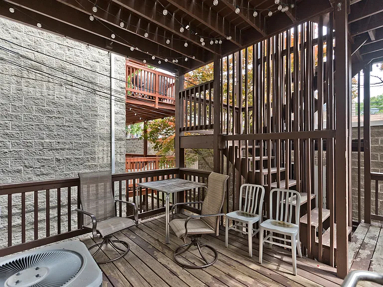 857 W Wrightwood Ave #1 — Photo 16