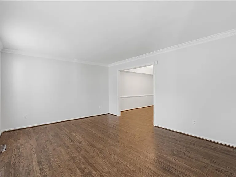 620 Brook Landing Ct — Photo 4