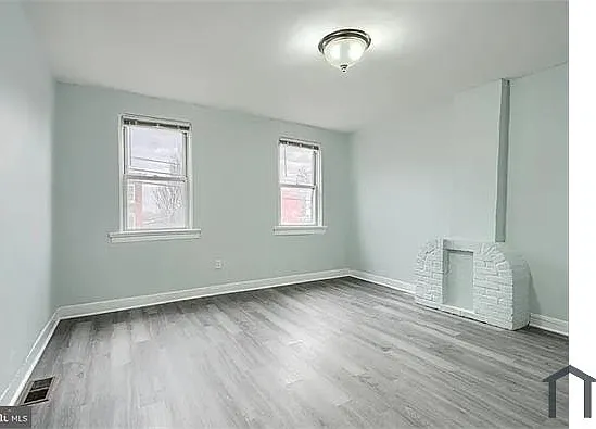 2 bed, 1098 sqft, $1,900 — Photo 4