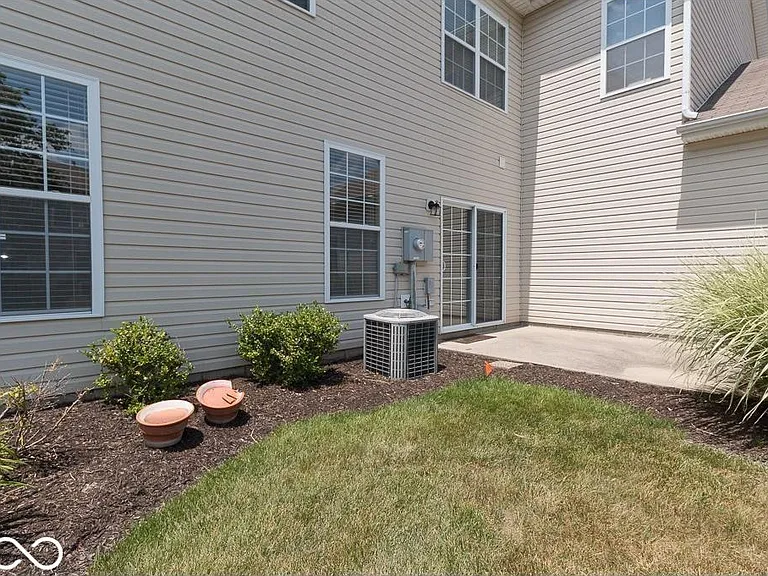 14326 Shooting Star Dr — Photo 31