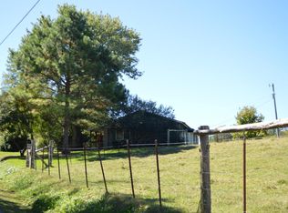 1809 Round Barn Rd, Powder Springs, TN 37848