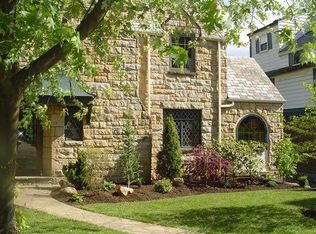 121 Mayfair Dr, Pittsburgh, PA 15228