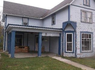 99 W Columbus St, Mount Sterling, OH 43143