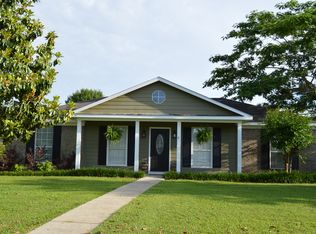 17606 Woodmere Ct, Fairhope, AL 36532