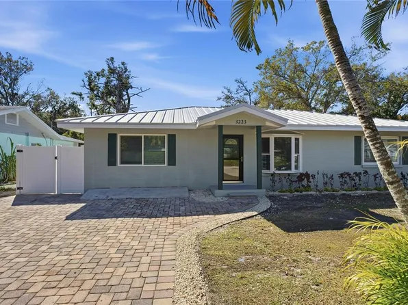 3223 1st Ave W, Bradenton, FL 34205