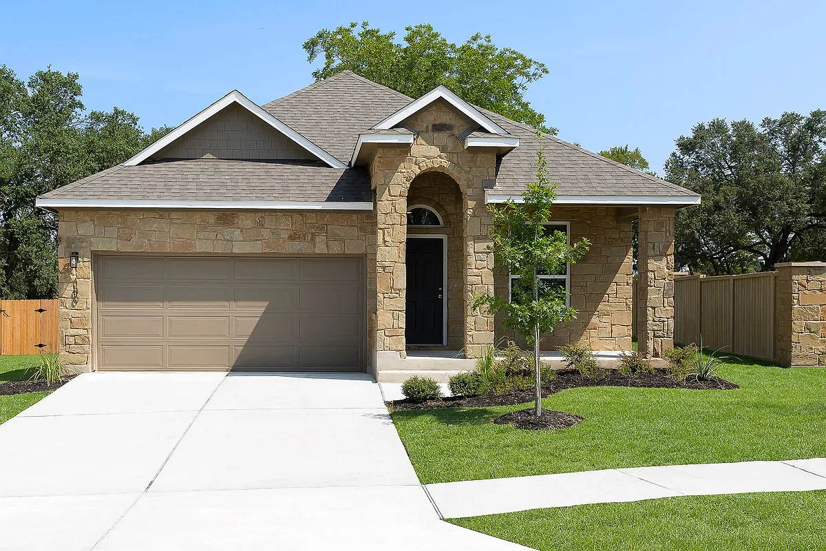 Single and Double Story Options - Rivers Edge Rental Homes