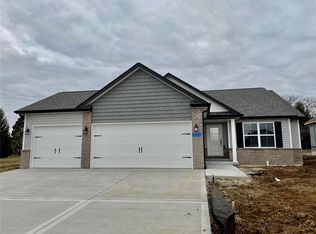 702 Conner Cir, Fairview Heights, IL 62208