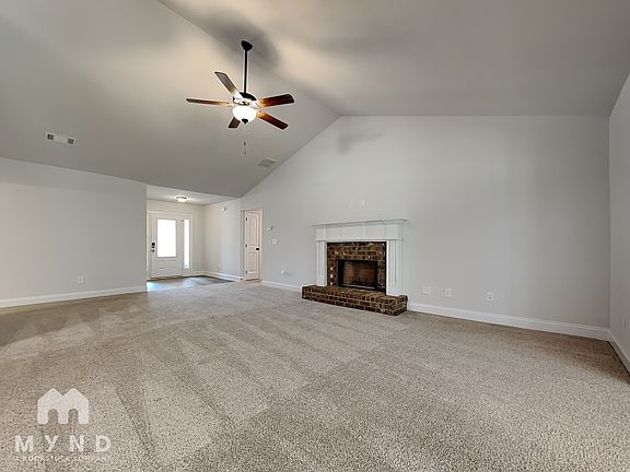 4th image of 2100 Willow Park Dr