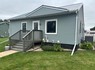 1223 E Dakota Ave, Pierre, SD 57501