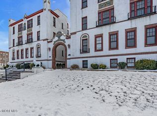 218 2nd Ave APT 204E, Asbury Park, NJ 07712