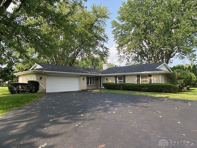 1st image of 5206 Greenbush Ct