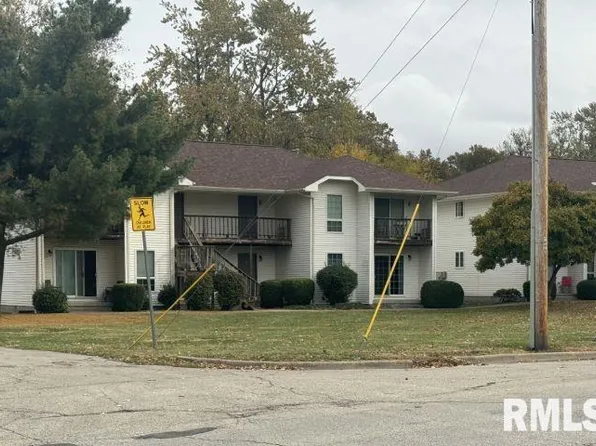 510 S Shumway St, Taylorville, IL 62568