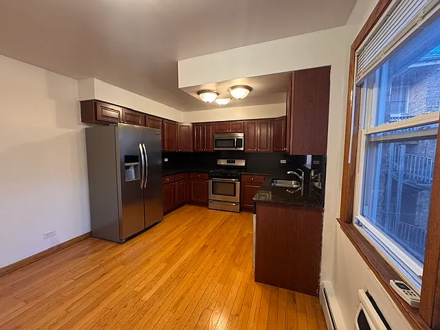 6810 N Northwest Hwy #3C — Photo 2
