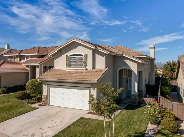 20215 Gratland Dr, Santa Clarita, CA 91351