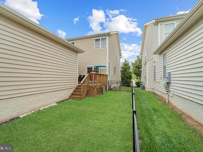 15119 Kroll Ln — Photo 47