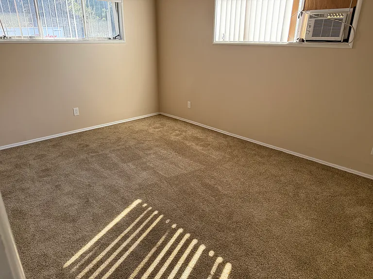 8040 La Jolla Shores Dr #E — Photo 17