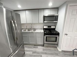 1606 McHenry St, Baltimore, MD 21223