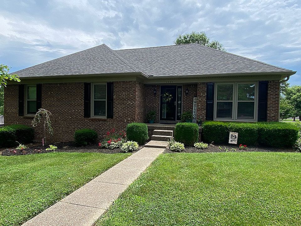 1st image of 1223 Cambridge Dr