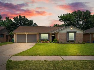 6014 Spellman Rd, Houston, TX 77096