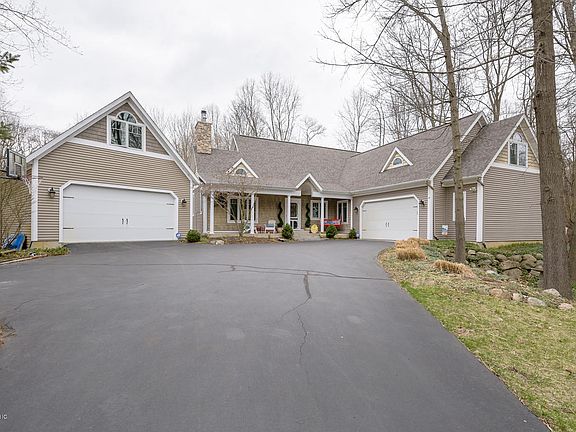 2nd image of 8093 N Yorkville Ln