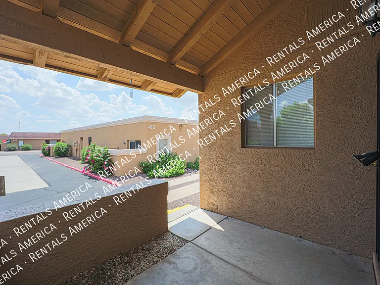 317 W Hononegh Dr #5 — Photo 29