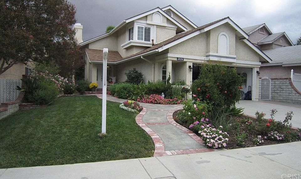 1st image of 28356 Evergreen Ln