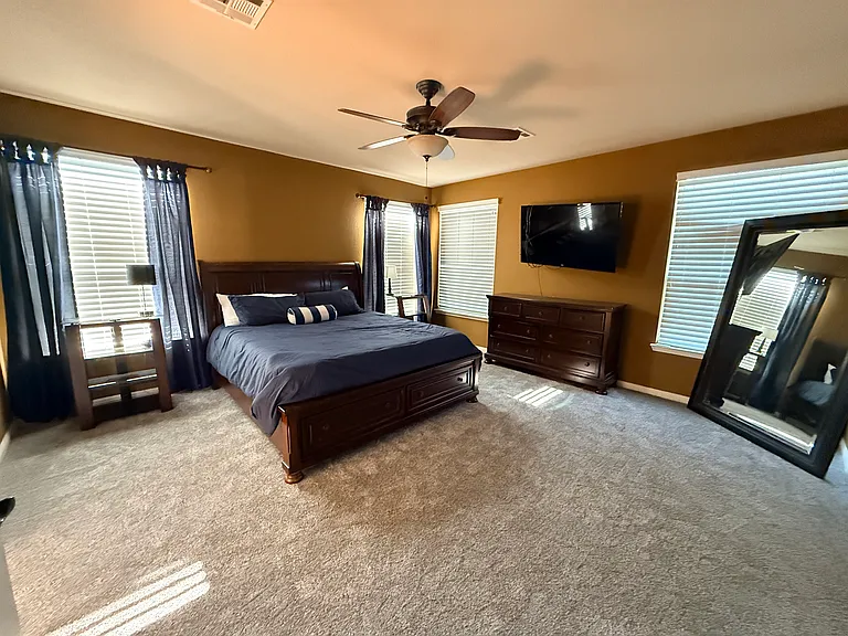 22211 Covella Ct — Photo 28