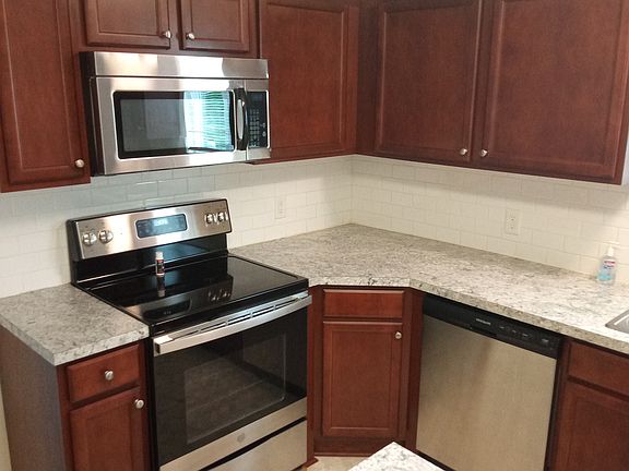 3rd image of 1702 Davanna St