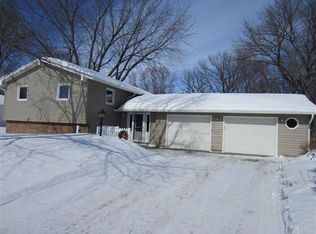 713 S Park Pl, Saint Cloud, MN 56301