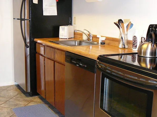 2 Balsam Ct, Steamboat Springs, CO 80487