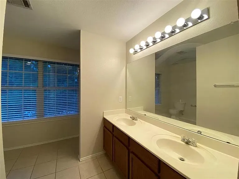 6315 Tara Ln — Photo 18