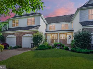 52 Frost Ln, East Windsor, NJ 08520