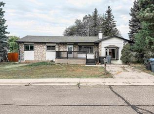 5004 Newland Ave, Cheyenne, WY 82009