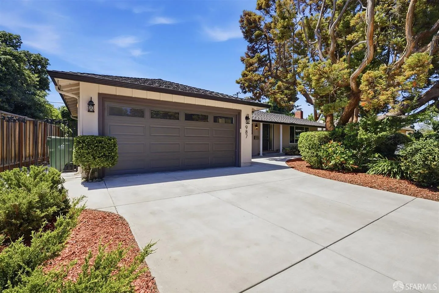 3 bed, 1340 sqft, $5,000 — Photo 1
