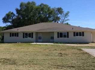 8313 S 9th St, Bellevue, NE 68147