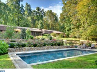 1729 Hilltop Rd, Spring City, PA 19475