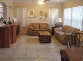 20820 NW 14th St, Pembroke Pines, FL 33029