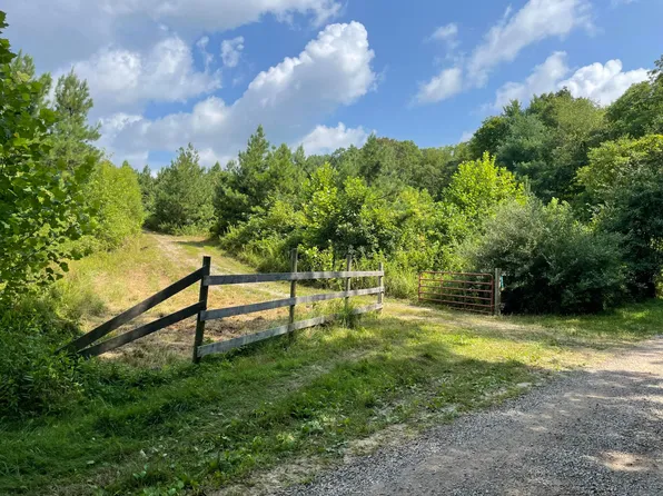 66521 Old Shurtz Rd, New Plymouth, OH 45654