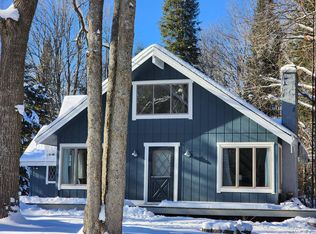1444 Pine River Trl, Gaylord, MI 49735