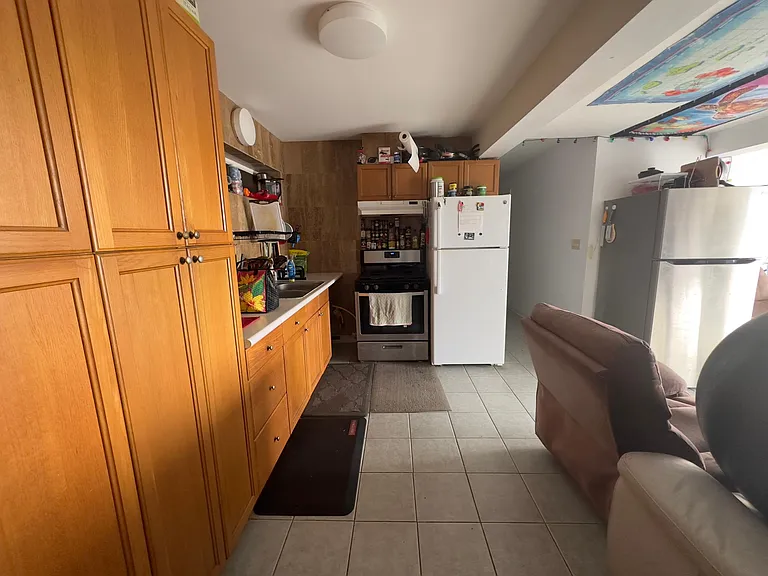 1696 Kamamalu Ave — Photo 6