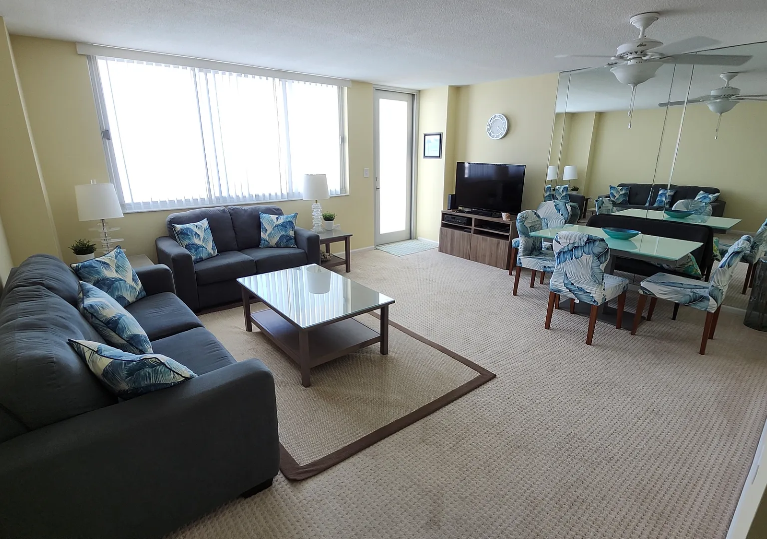1 bed, 1010 sqft, $3,000 — Photo 4