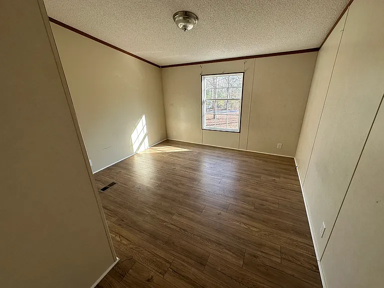 856 Songbird St — Photo 8