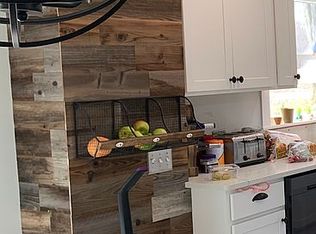 2211 W Strange Hwy, Charlotte, MI 48813