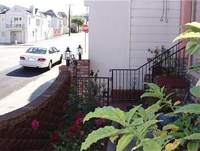 2nd image of 336 Wayland St