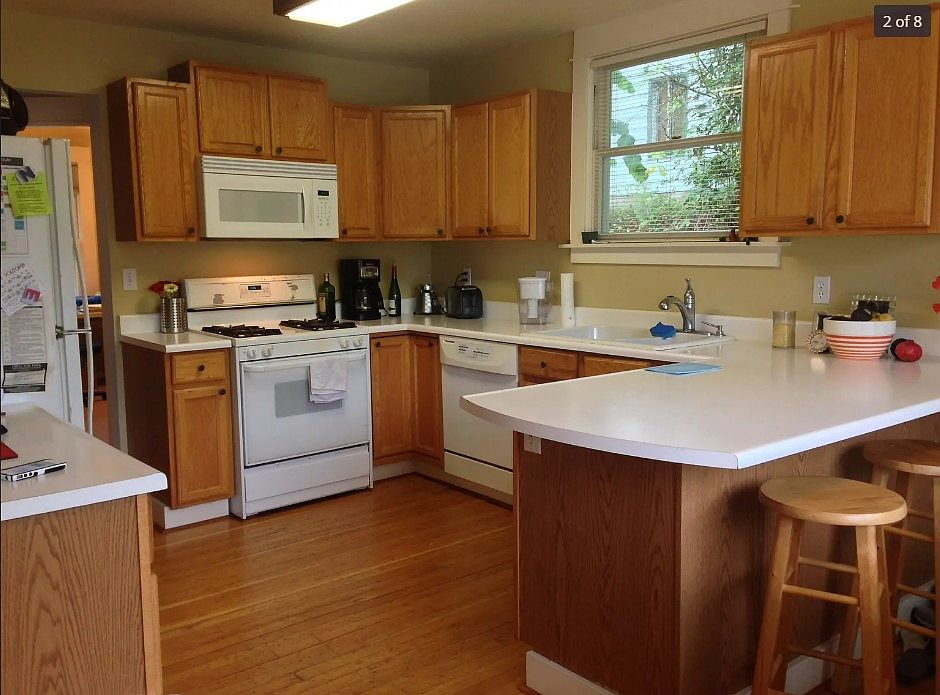 Kitchen (with former counters)