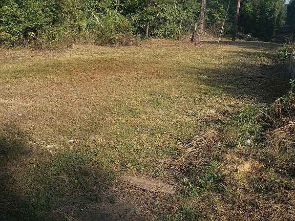 5th image of 168 Hall Hill Rd