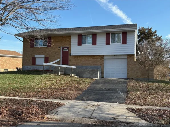 524 Majestic Dr, Dayton, OH 45417